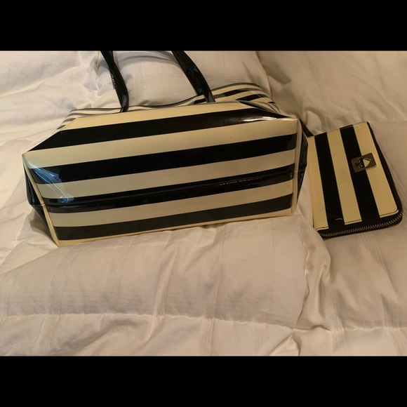 Kate Spade Tote & Wallet - Picture 4 of 4